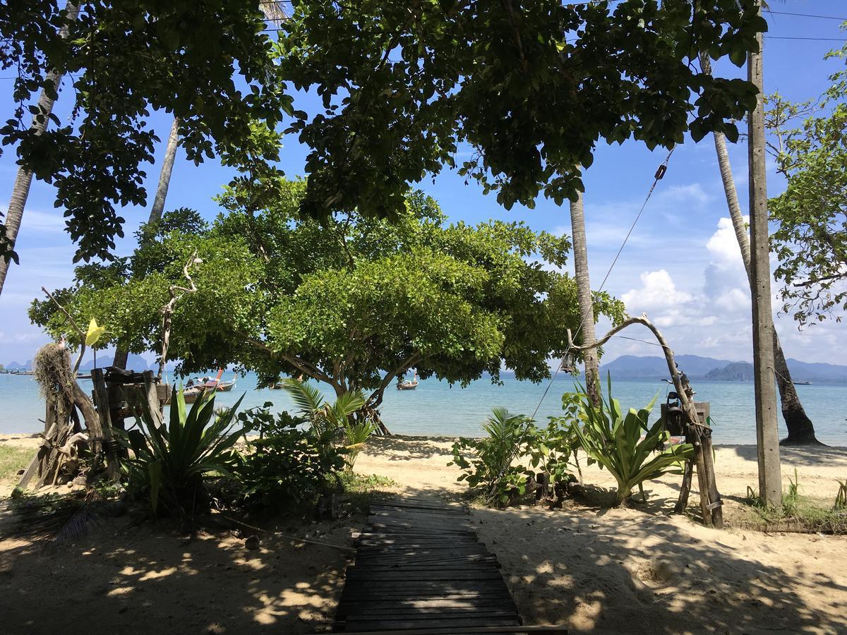 Koh Mook Coco Lodge Buitenkant foto