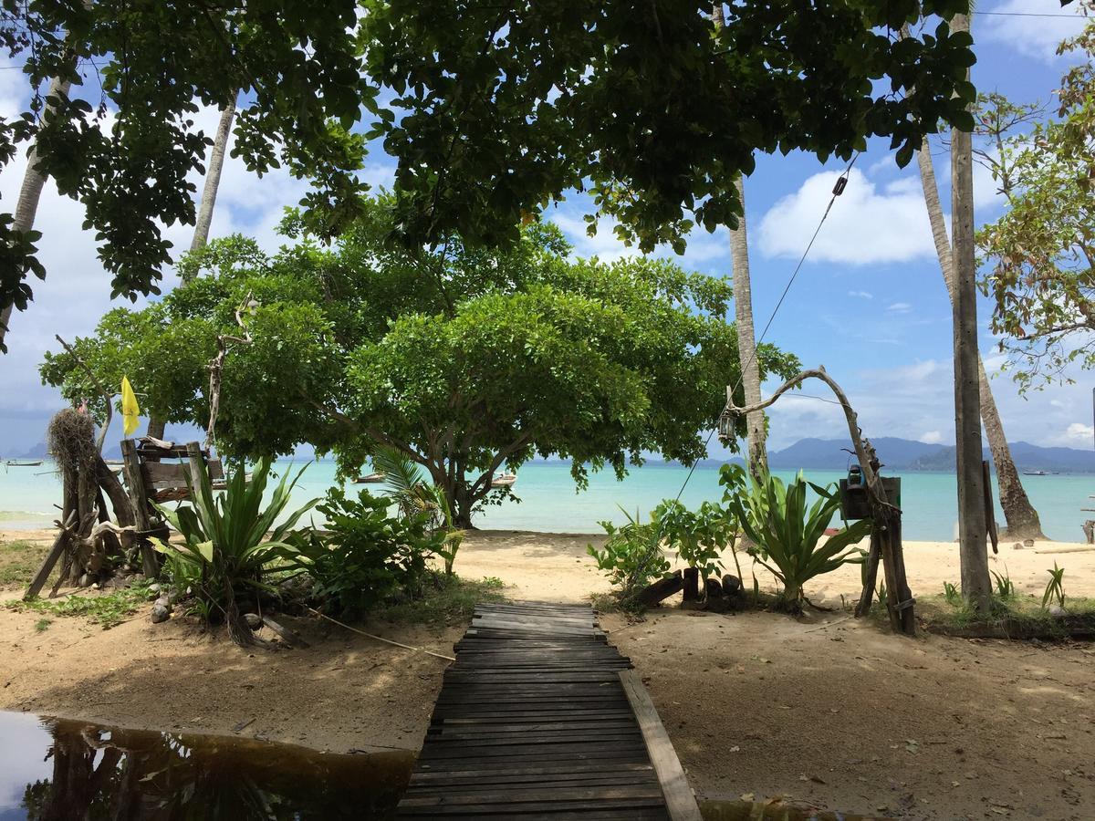 Koh Mook Coco Lodge Buitenkant foto