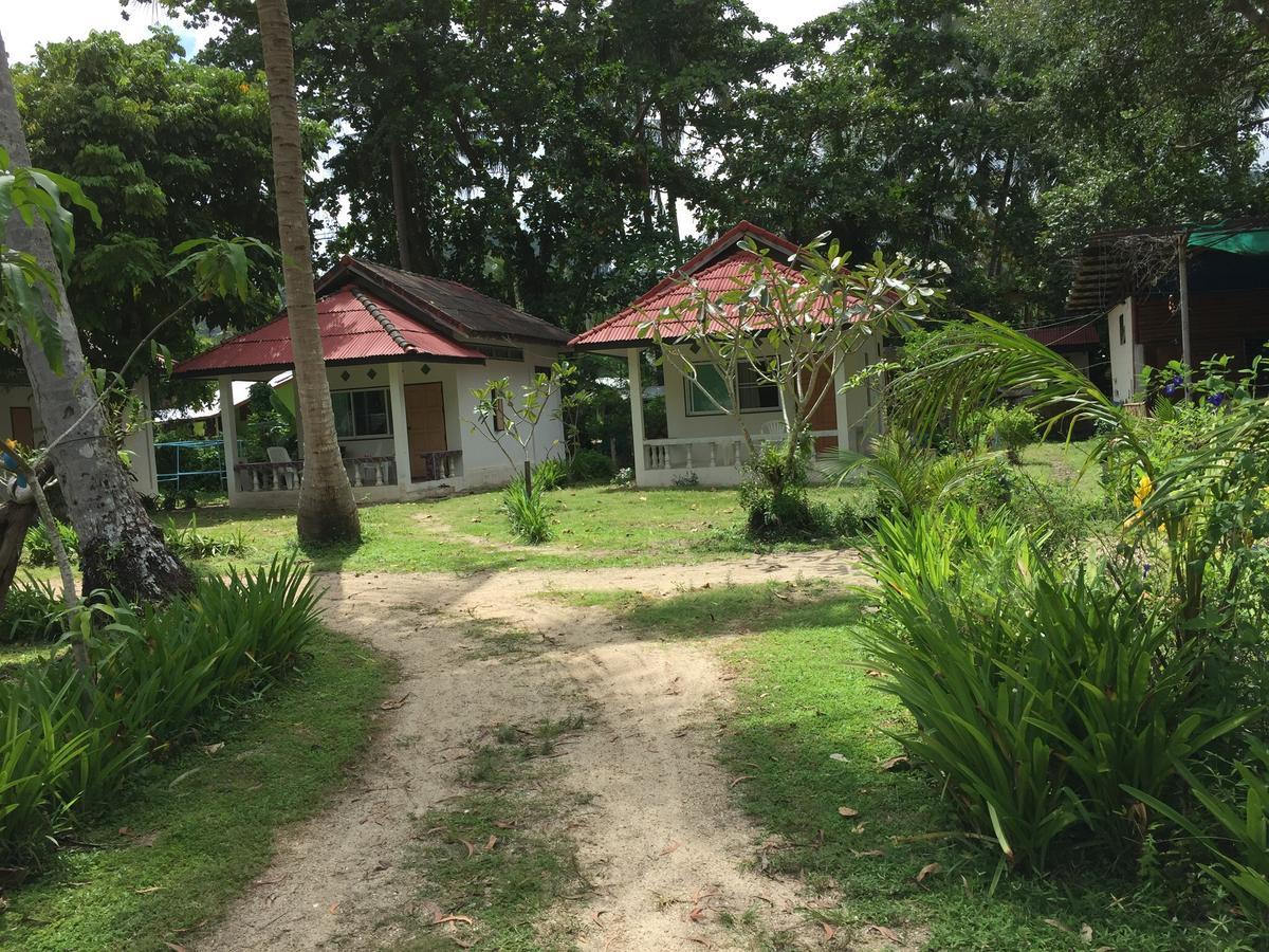 Koh Mook Coco Lodge Buitenkant foto